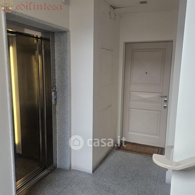 Trilocale in Piazza Duomo 6 a — foto 12 di 36