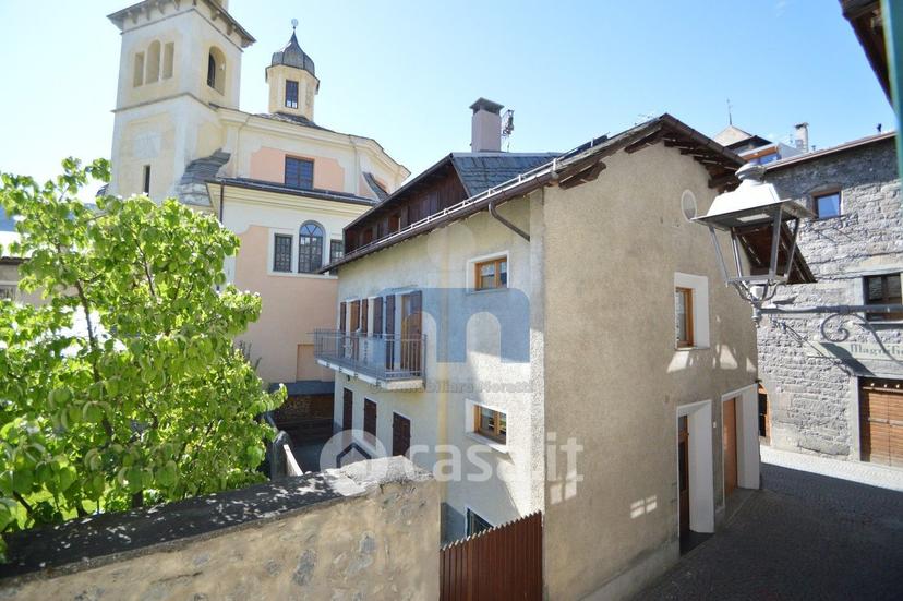 Trilocale in Vicolo Bruni 4 — foto 5 di 33