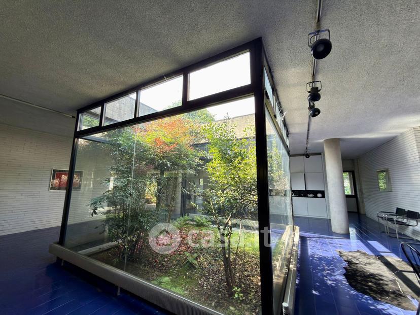 Villa in Via Giosuè Carducci 20 a — foto 35 di 182