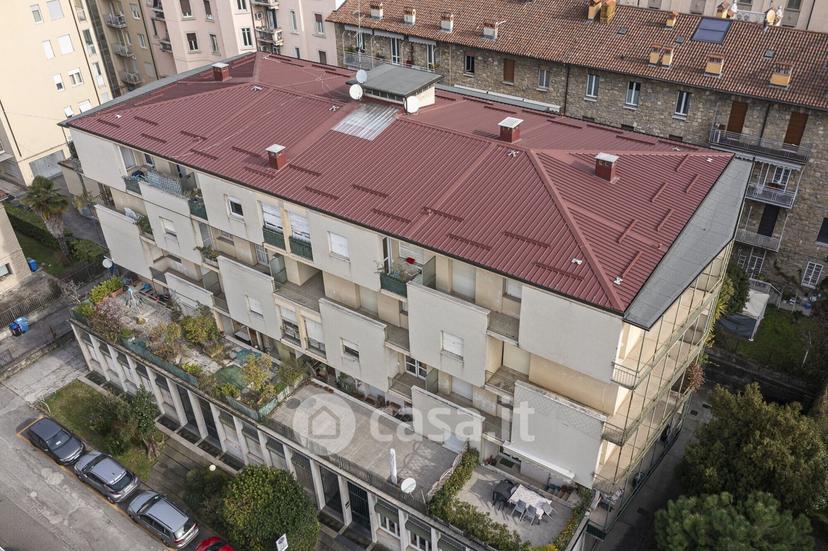 Trilocale in Via Carlo Vigliani 4 — foto 3 di 37
