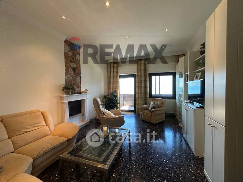 Villa in Via Lavesino — foto 23 di 45