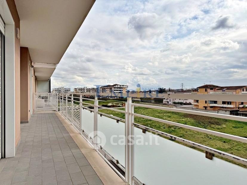 Appartamento in Via Pino Daniele 1 — foto 13 di 34