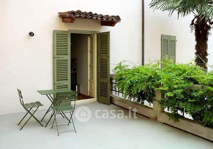 Stanza in Via San Rocchino 90 — foto 10 di 20
