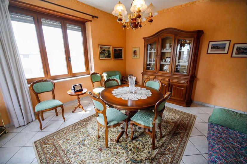 Quadrilocale in Via Meana 22 — foto 9 di 32