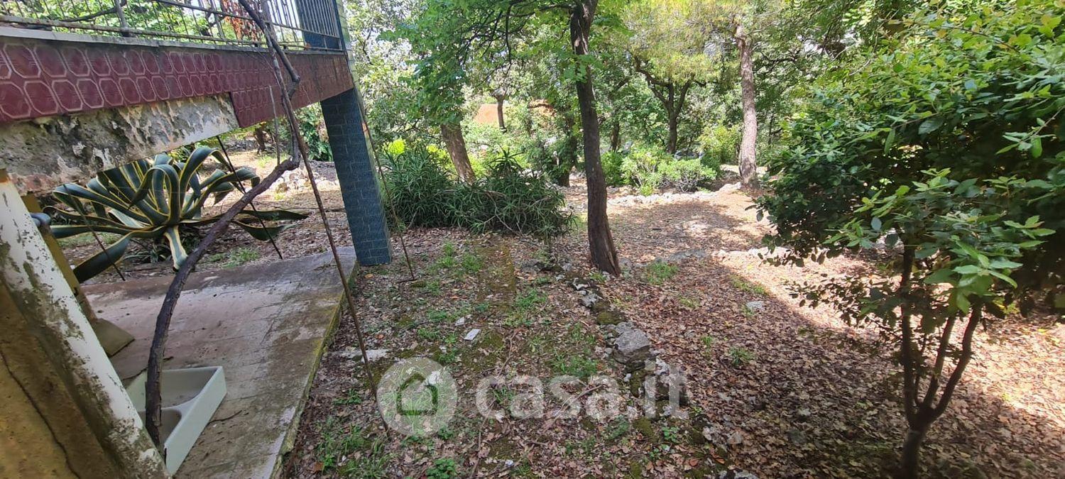 Villa in Via Timpone 1