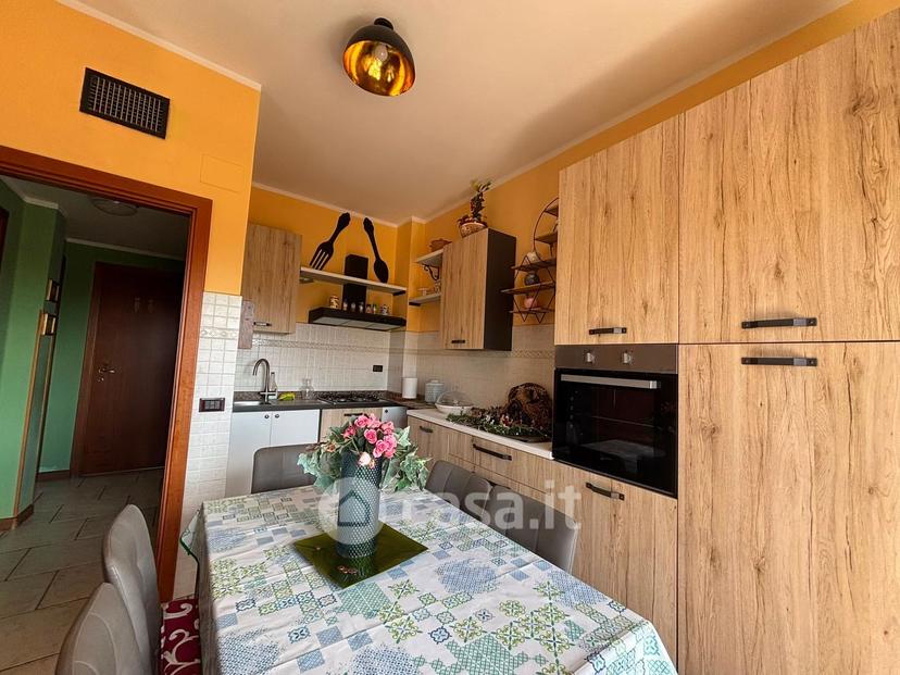 Quadrilocale in Piazza Quintino Sella 3 — foto 18 di 19