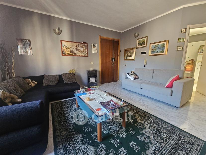Stanza in Via Arno 2 /b — foto 6 di 14