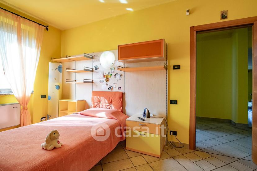 Villa in Via Sandro Pertini 21 — foto 31 di 83