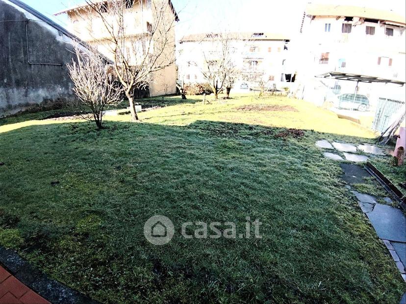 Villa in Via Gagnago — foto 13 di 32