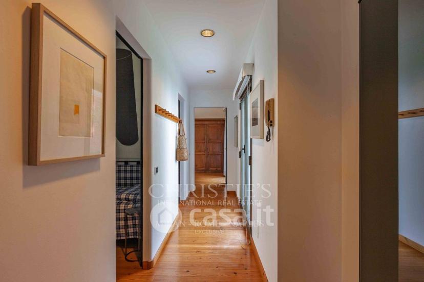 Villa in Via Luciano Manara — foto 9 di 38