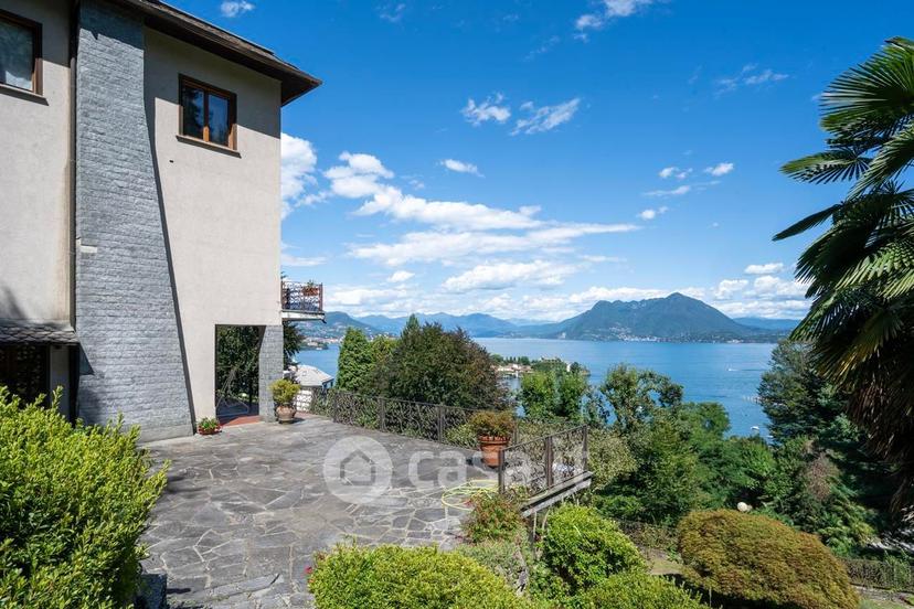 Villa in Via Sempione Nord 91 — foto 32 di 32
