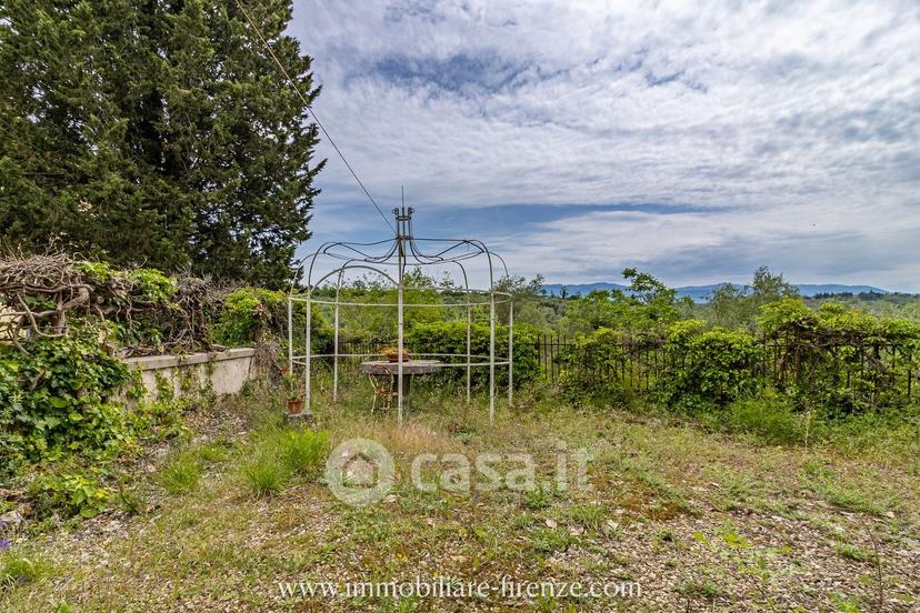 Villa in Via Ponti di Millo — foto 25 di 53