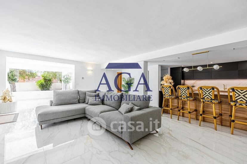 Villa in Viale degli Alpini 31 — foto 12 di 36