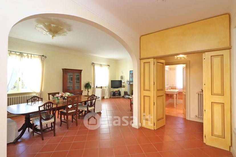 Villa in Viale Alcide de Gasperi 2 — foto 27 di 34