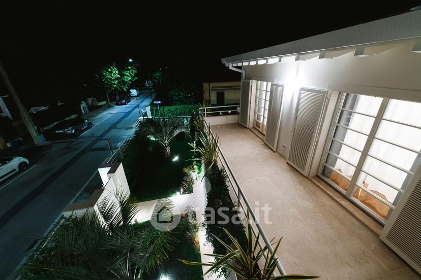 Villa in Via Vanzetti 69 — foto 35 di 44