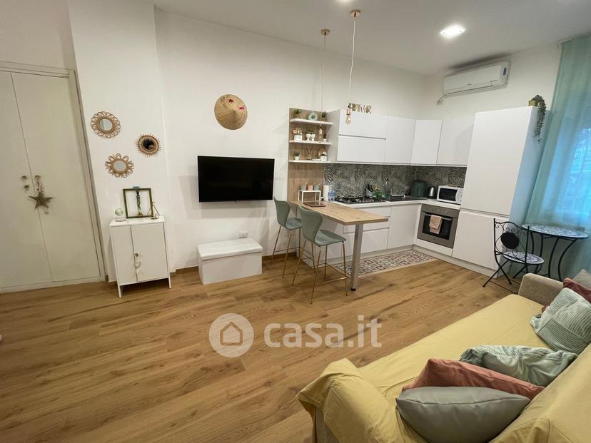 Bilocale in Via Girolamo Santacroce 40 — foto 2 di 20