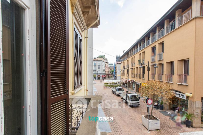 Appartamento in Via Montebello 2 — foto 8 di 22