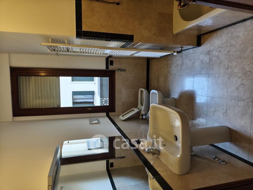 Quadrilocale in Via Beato Luca Belludi — foto 4 di 29