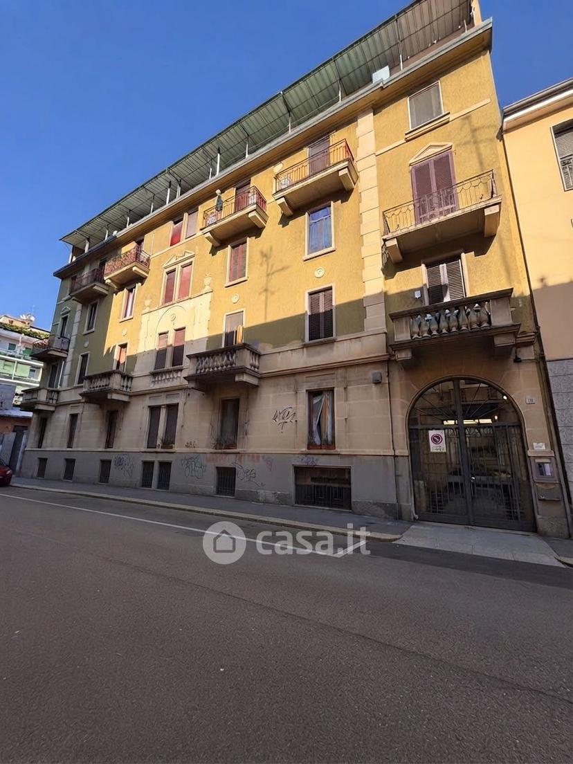 Bilocale in Via Damiano Chiesa 16 — foto 22 di 27