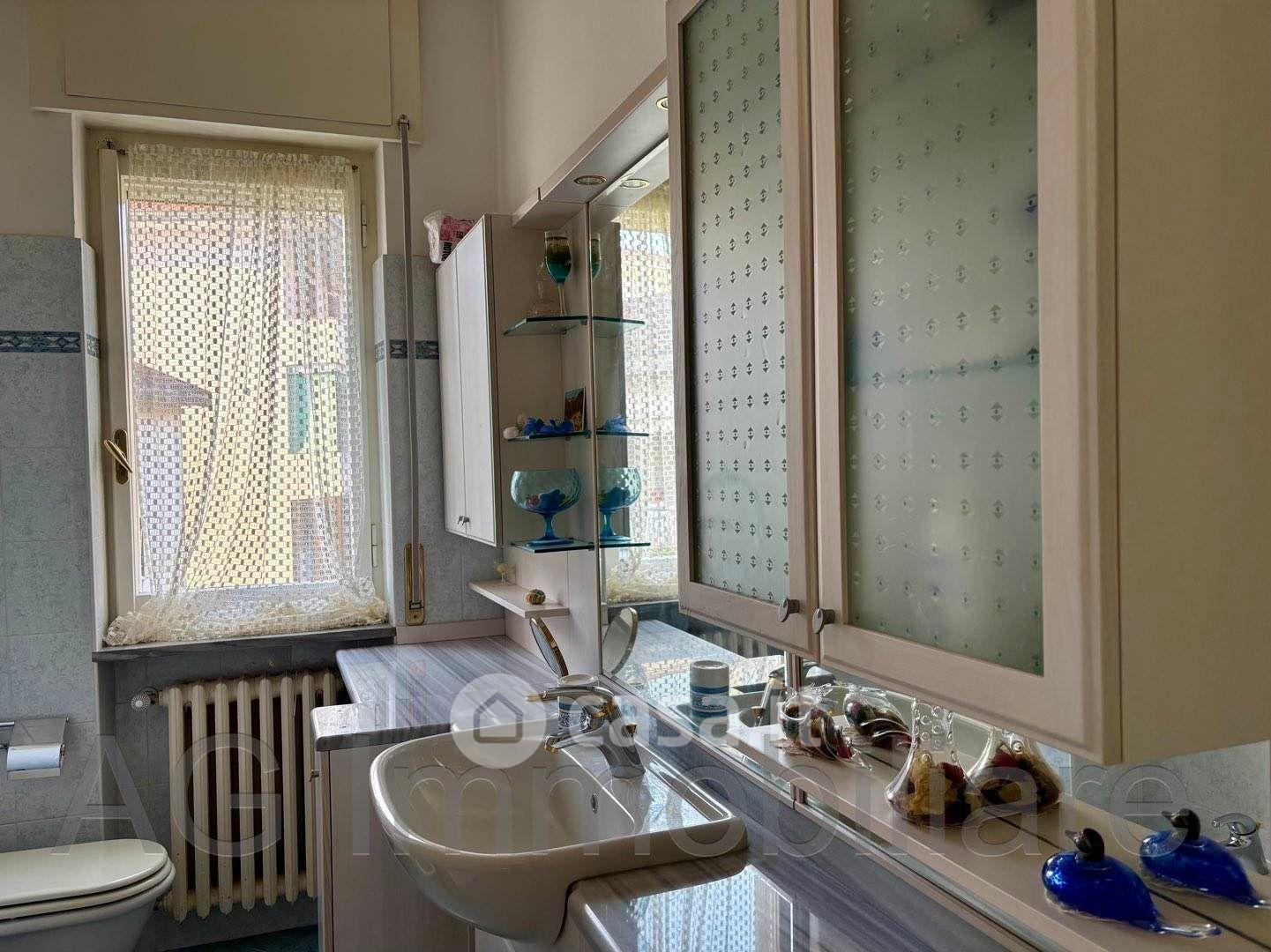 Trilocale in Via Andrea Cavalli 4