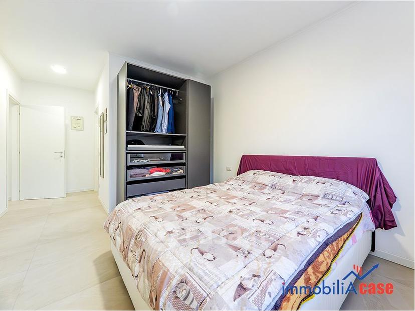 Trilocale in Via Pietro Toselli 4 — foto 5 di 34
