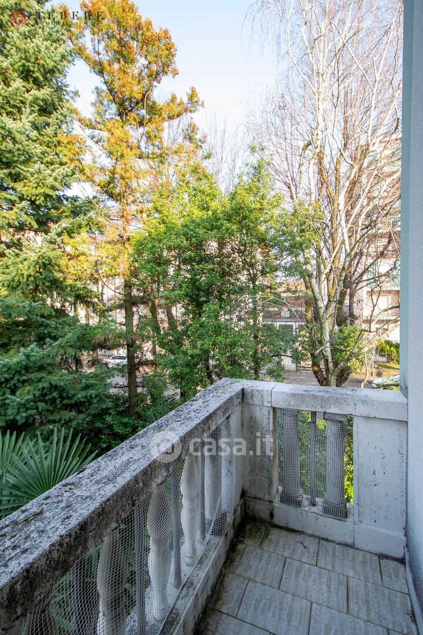Villa in Corso Leonardo da Vinci 14 — foto 19 di 33