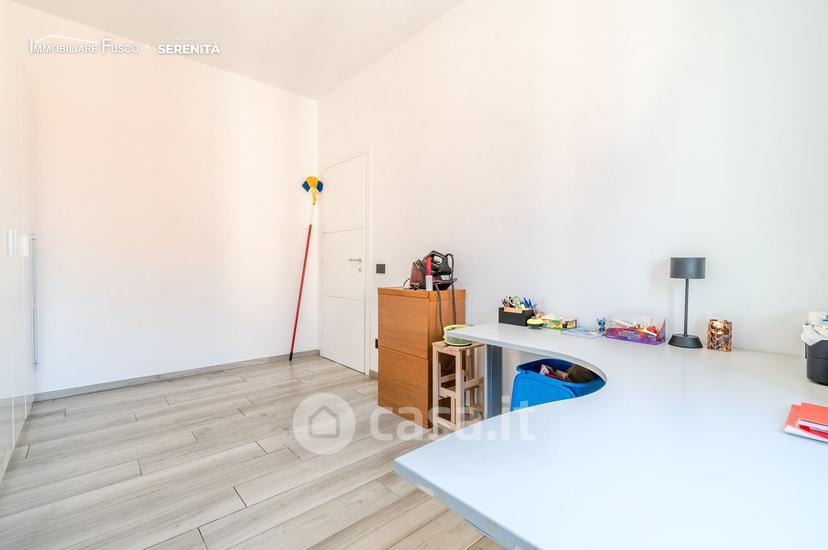 Trilocale in Via Giovanni Pascoli 8 — foto 7 di 28