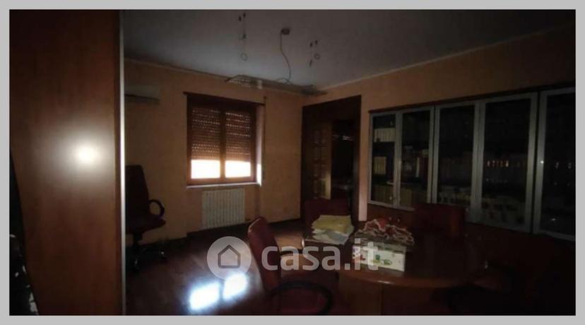 Villa in Via Giovanni XXIII — foto 10 di 32