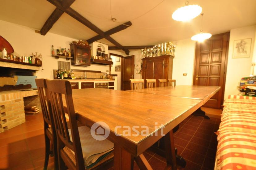 Villa in Via Leonardo da Vinci 35 — foto 19 di 42