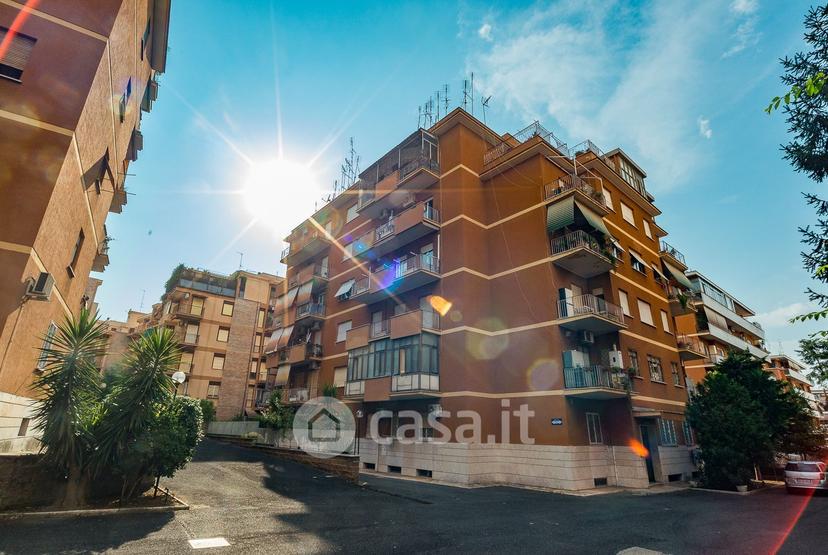 Stanza in Via Giuseppe Donati — foto 3 di 9