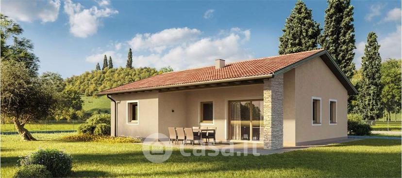 Villa in Via G. Marconi 60