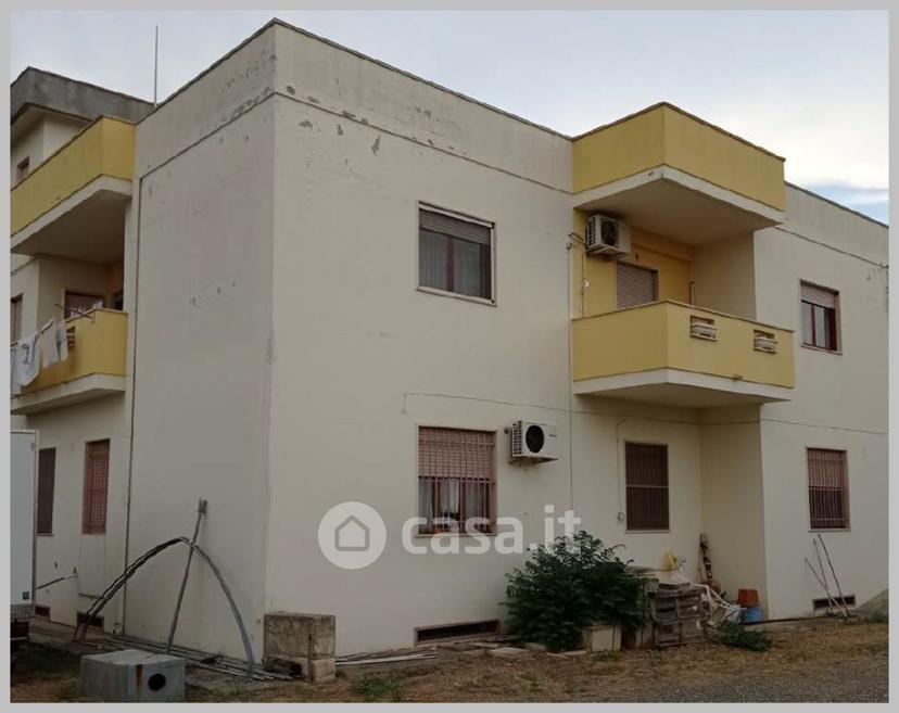 Appartamento in Via Magna Grecia — foto 26 di 32