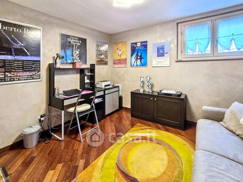 Quadrilocale in Via Flavio Gioia 25 — foto 47 di 54