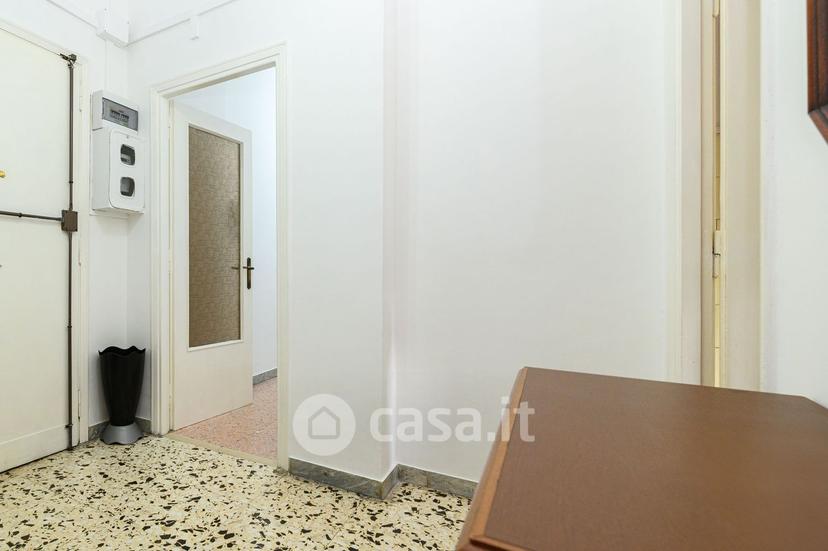 Stanza in Via Giuseppe Donati — foto 4 di 9