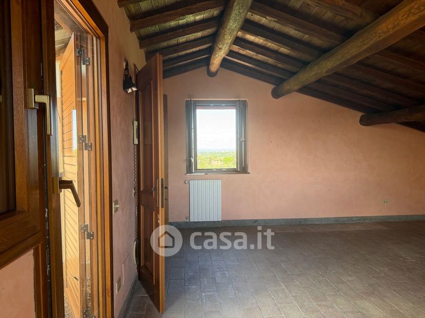 Villa in Strada Tobia 3 — foto 4 di 46