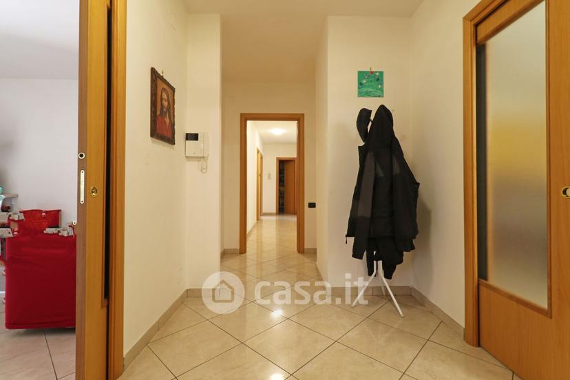 Quadrilocale in Viale Italia — foto 7 di 35