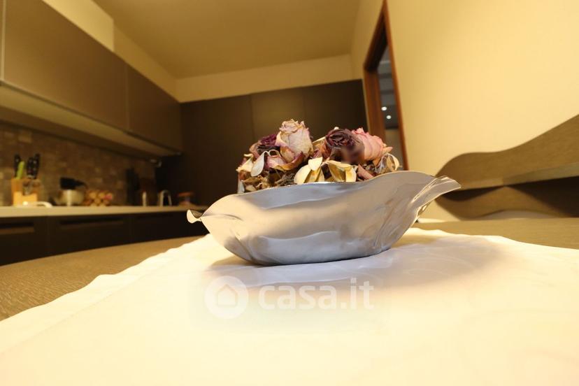 Trilocale in Via Silvio Pellico 18 — foto 32 di 35