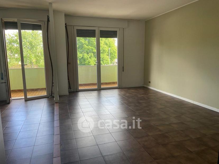 Trilocale in Piazza Aldo Moro — foto 14 di 40