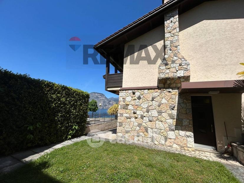 Villa in Via Lavesino — foto 36 di 45