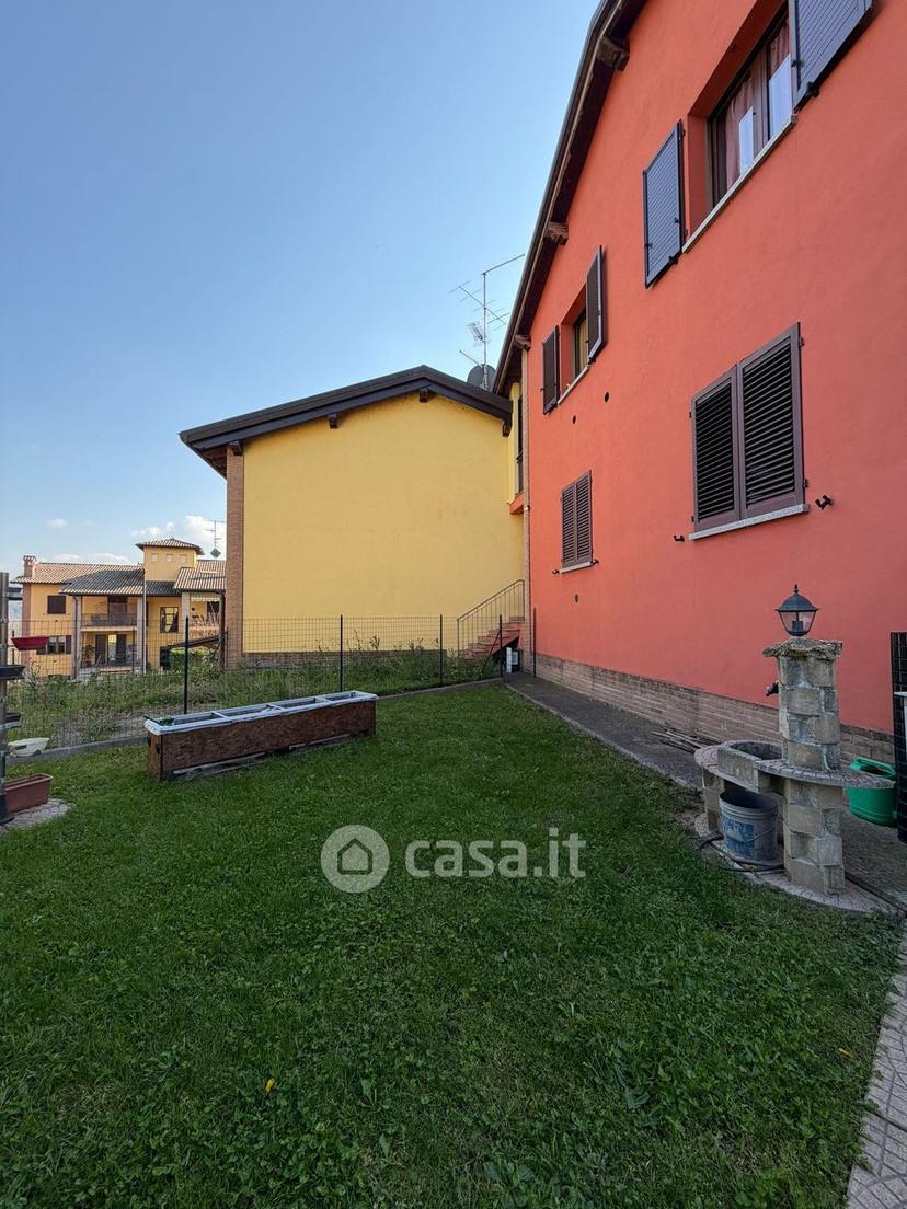 Quadrilocale in Via Maria Lunga 12 — foto 11 di 31