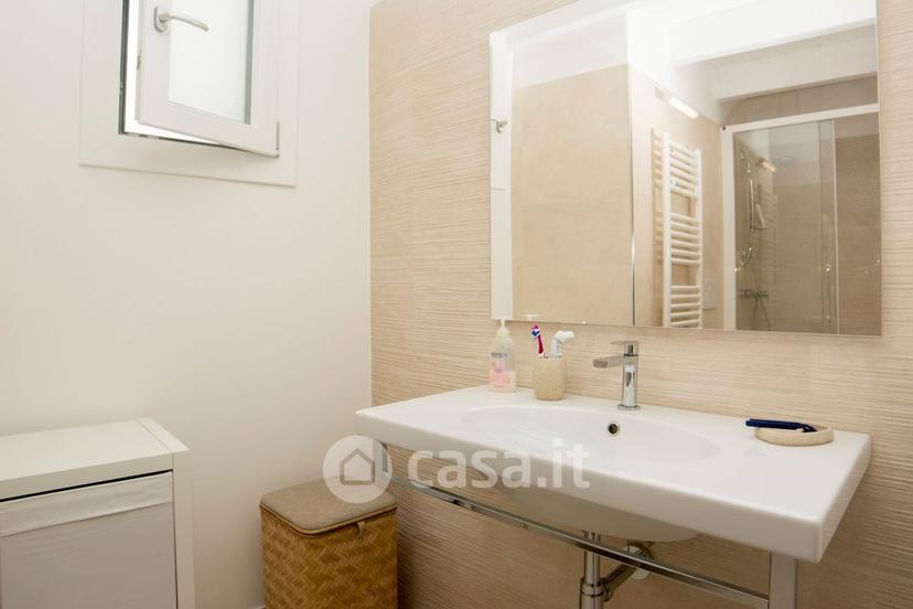 Bilocale in Via Duca d'Aosta 44 — foto 8 di 20
