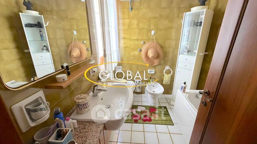 Villa in Via del Golfo — foto 3 di 54