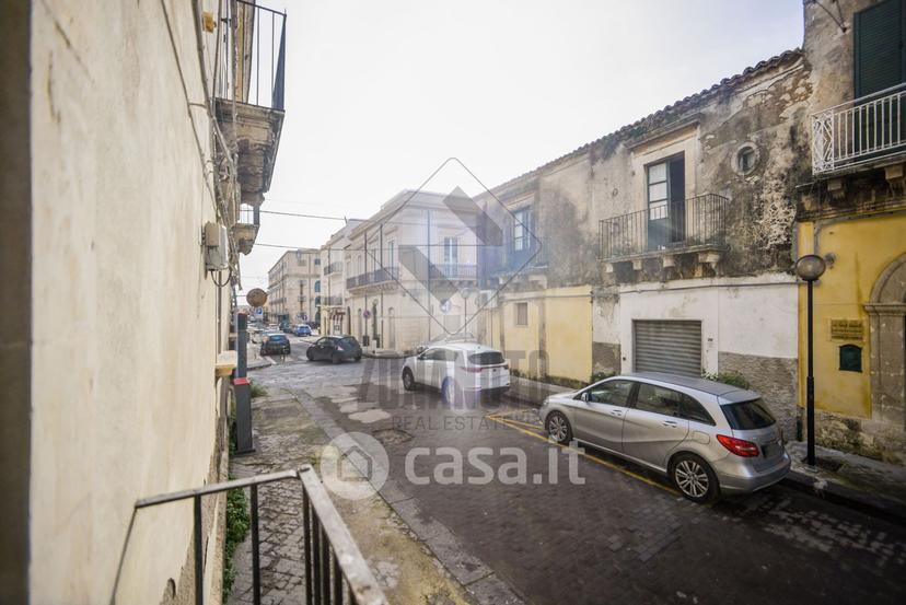 Quadrilocale in Via Principe Umberto 58 — foto 3 di 13