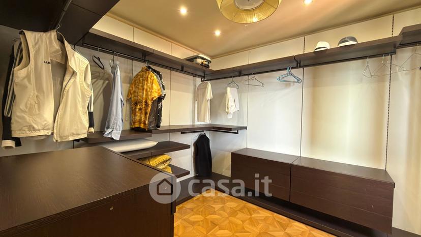 Villa in Via Leonardo da Vinci 19 — foto 39 di 49