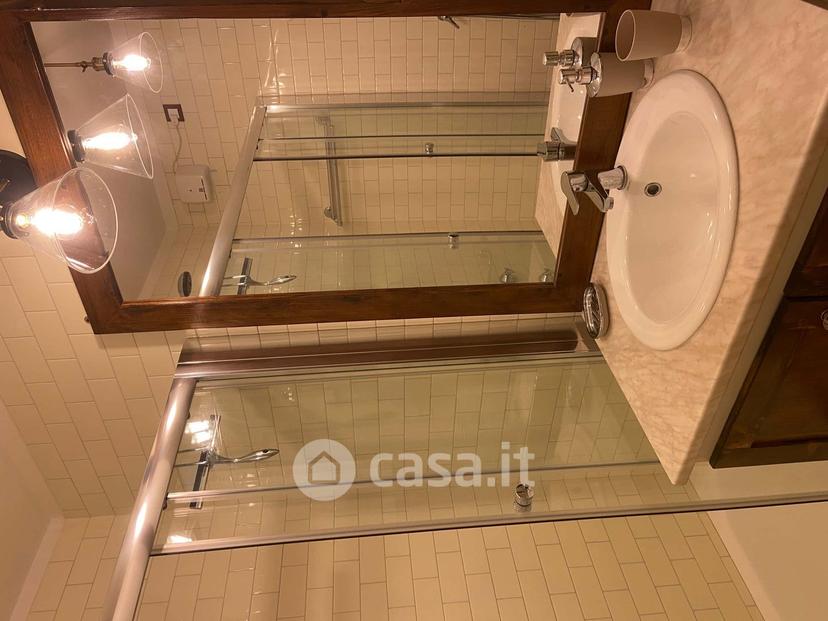 Trilocale in Via Cesare Battisti 43 — foto 7 di 12
