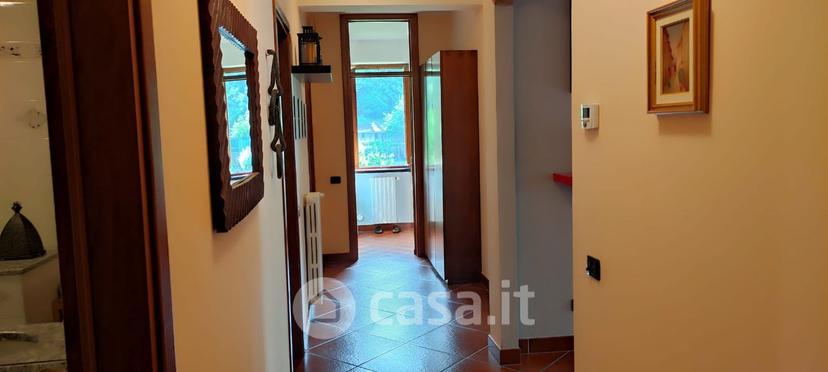 Trilocale in Via Chiassino 3 — foto 10 di 26