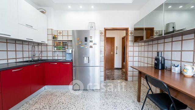 Quadrilocale in Via Radici Sud 19 — foto 11 di 18