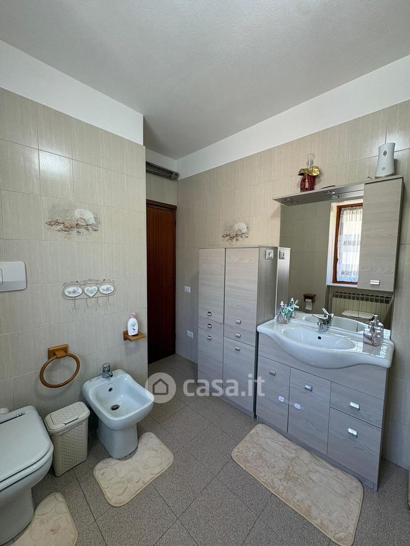 Appartamento in Vicolo della Torre 10 — foto 15 di 75