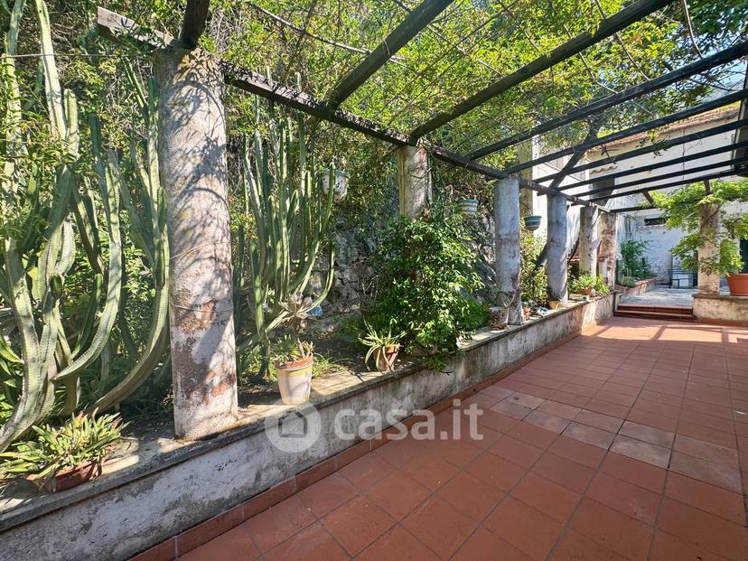 Villa in Via Appia 104 /200 — foto 83 di 136