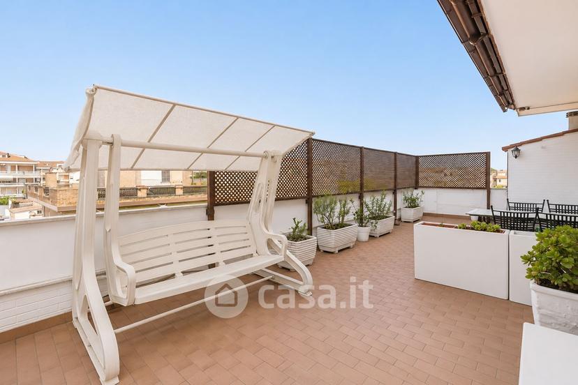 Appartamento in Via del Tempio della Fortuna — foto 4 di 32